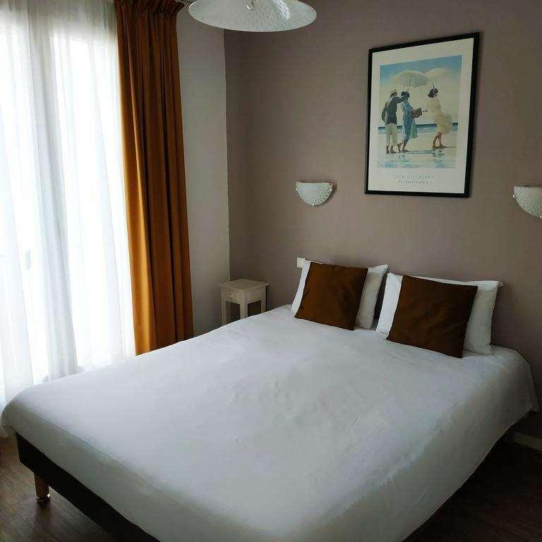 Brit Hotel Hermitage Royan Bilik gambar