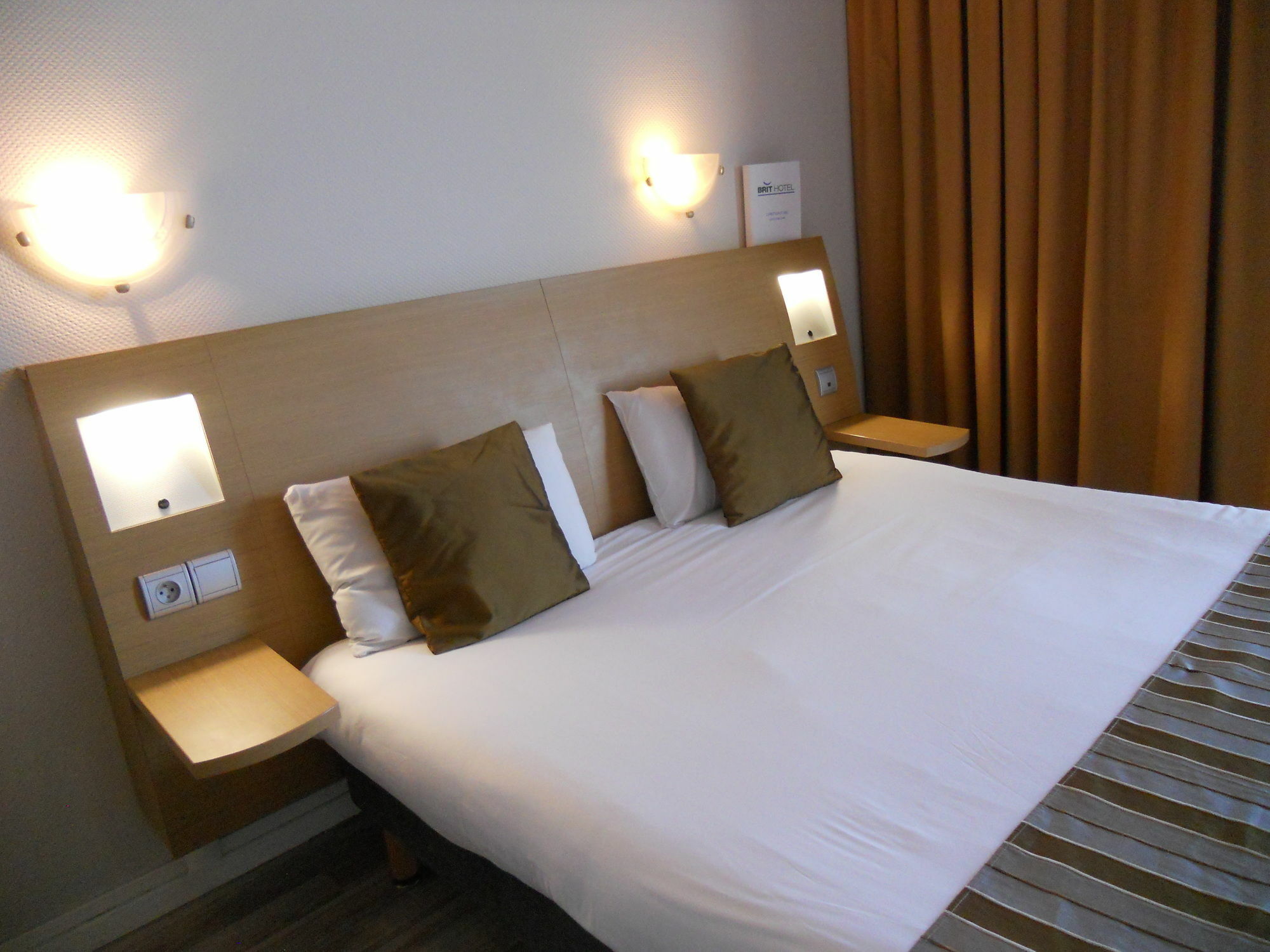 Brit Hotel Hermitage Royan Luaran gambar